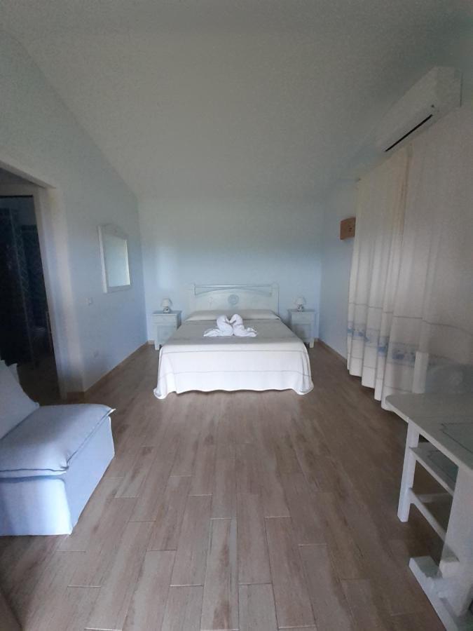 B&B Majore Όλμπια Εξωτερικό φωτογραφία